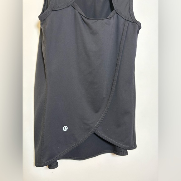 lululemon | Size 6/S-M Black Run Speed Squad Tank - Picture 8 of 10